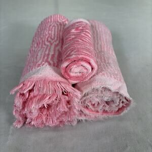 2 Vintage Fieldcrest Pink Towels, 1 Washcloth Zebra Tiger Wood Grain Pattern